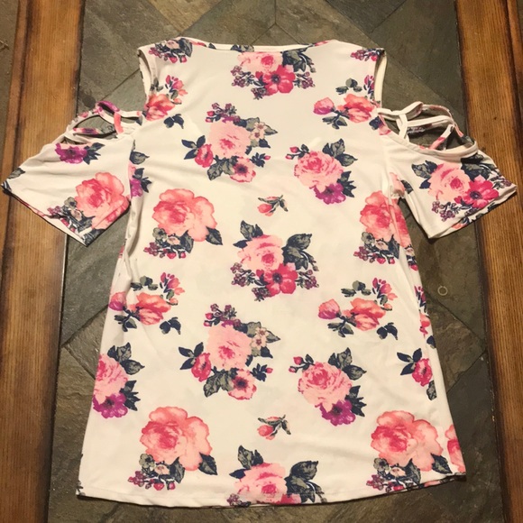 Floral top - Picture 3 of 4
